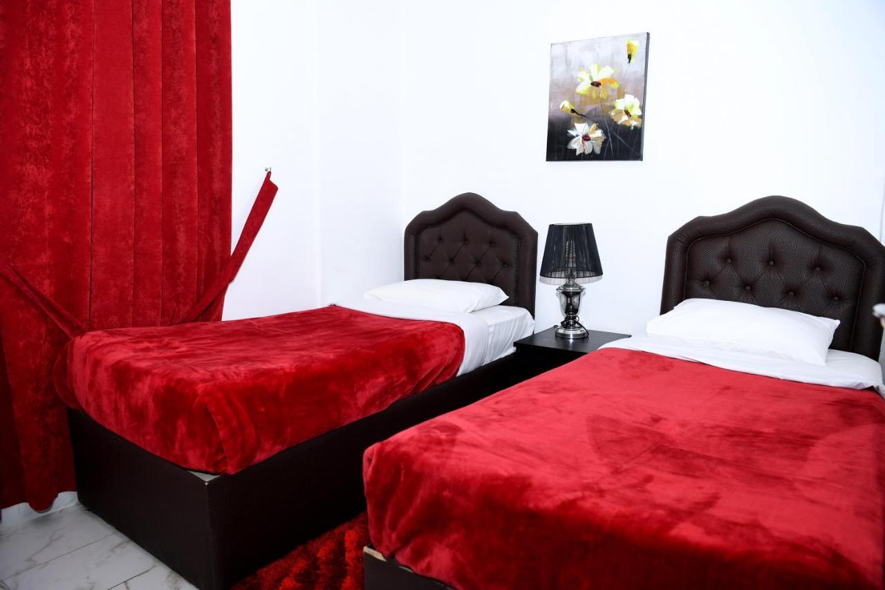 Continental Suite Salmiya Eksteriør bilde